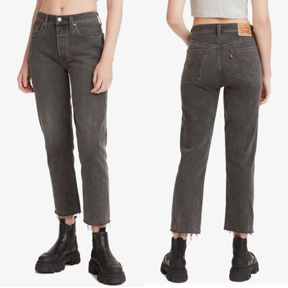 Levi's Women's 501 Crop Jeans Size 26